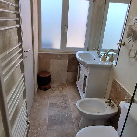 Гостевой дом Dnt House 2 Крайова